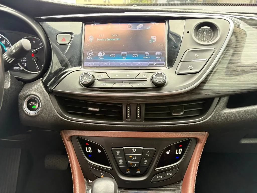 Used 2017 Buick Envision Premium AWD/4WD image 14