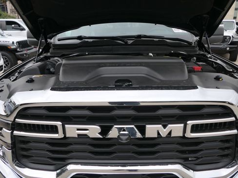 New 2026 RAM 3500 Tradesman AWD/4WD image 27