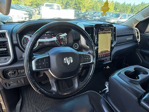 Used 2019 RAM 1500 Laramie AWD/4WD image 24