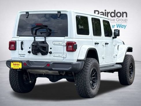 Used 2025 Jeep Wrangler Unlimited Sahara AWD/4WD image 5