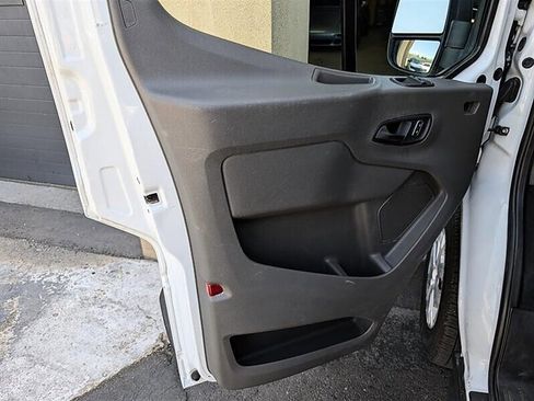 Used 2023 Ford Transit 350 XLT RWD image 18