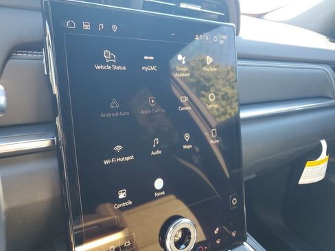 New 2026 GMC Terrain Elevation image 25