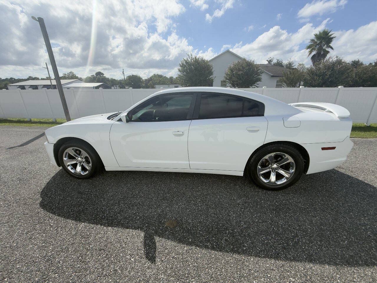 Used 2014 Dodge Charger SE w/ Sport Appearance Group RWD image 8