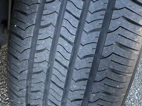 Certified 2022 Toyota Corolla LE image 33