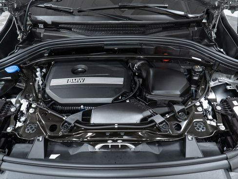 New 2025 BMW X1 xDrive28i w/ M Sport Package image 9