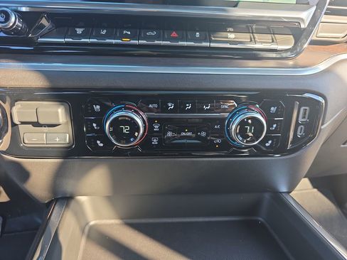 New 2026 GMC Sierra 2500 SLT w/ Max Trailering Package image 20