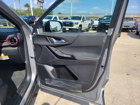 New 2026 Chevrolet Equinox RS FWD image 8