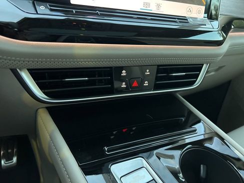 New 2026 Volkswagen Atlas SEL Premium R-Line AWD/4WD image 37