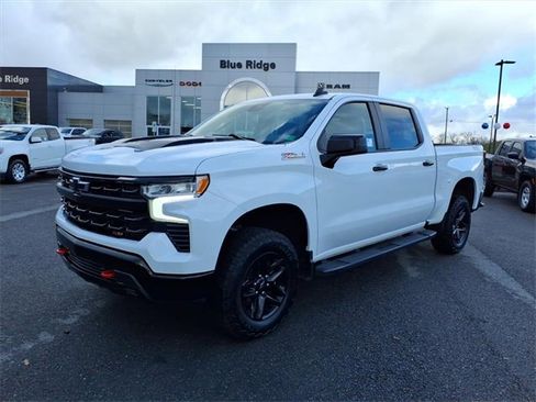 Used 2023 Chevrolet Silverado 1500 LT Trail Boss w/ Protection Package image 8