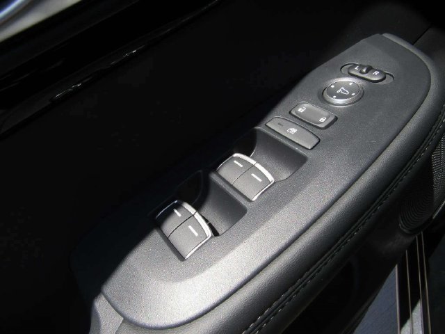 Certified 2025 Acura ADX AWD image 21