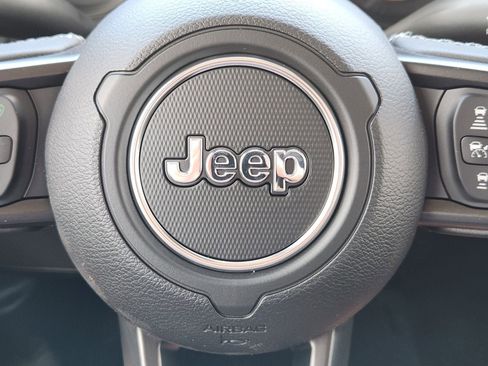 New 2026 Jeep Gladiator Sport AWD/4WD image 37