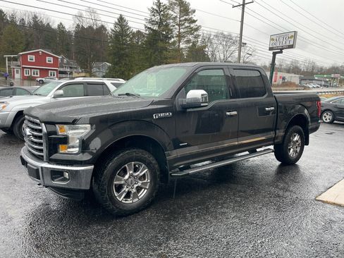 Used 2015 Ford F150 XLT w/ Equipment Group 302A Luxury image 10