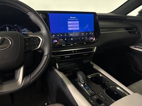 Used 2026 Lexus RX 350 Premium w/ Convenience Package FWD image 24