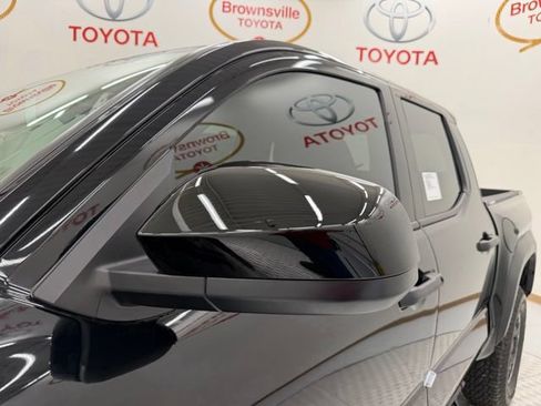 New 2026 Toyota Tacoma TRD Off-Road AWD/4WD image 17
