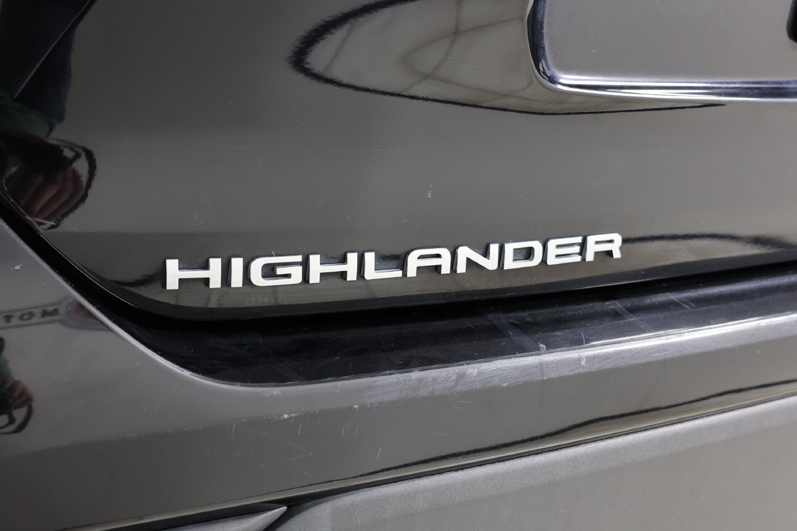 Used 2022 Toyota Highlander XLE AWD/4WD image 46