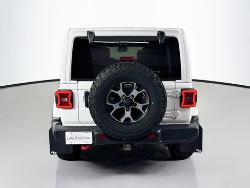 Used 2022 Jeep Wrangler Unlimited Rubicon w/ LED Lighting Group AWD/4WD image 10