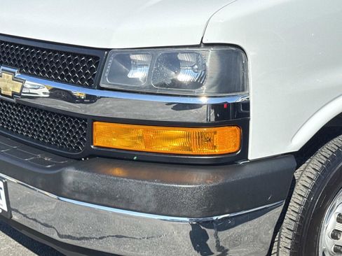 Used 2020 Chevrolet Express 2500 Work Van w/ Driver Convenience Package image 27