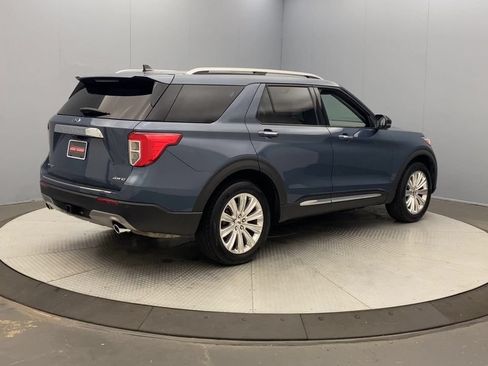 Used 2021 Ford Explorer Limited w/ Equipment Group 301A AWD/4WD image 5