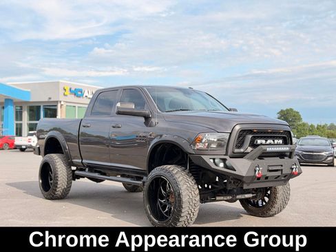 Used 2016 RAM 2500 Tradesman w/ Chrome Appearance Group AWD/4WD image 5