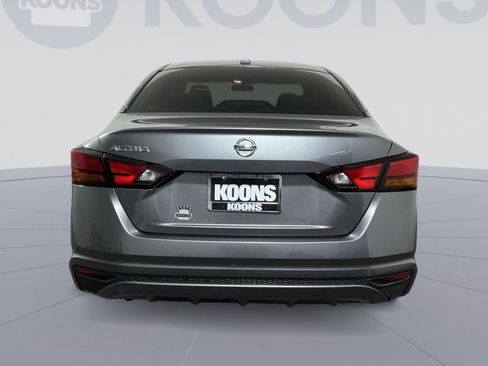 Used 2020 Nissan Altima 2.5 S image 2