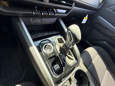 Certified 2025 Chevrolet Colorado LT image 22