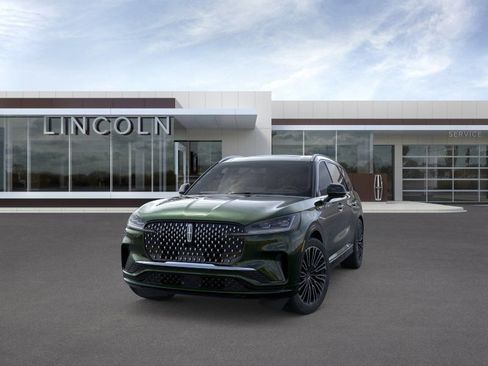 New 2026 Lincoln Aviator Black Label AWD/4WD image 2