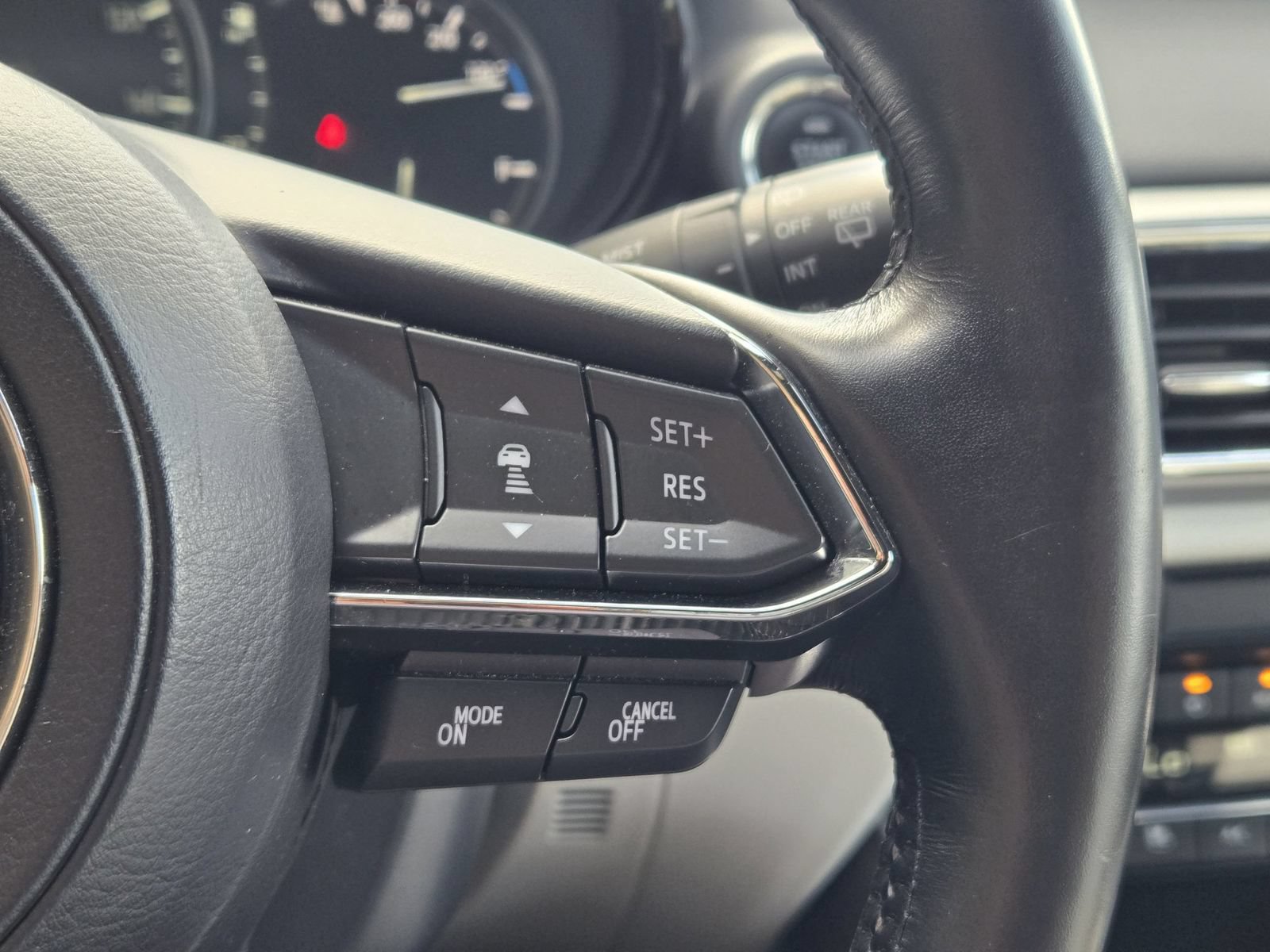 Used 2020 MAZDA CX-9 Signature AWD/4WD image 31