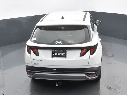 Used 2025 Hyundai Tucson SE image 16