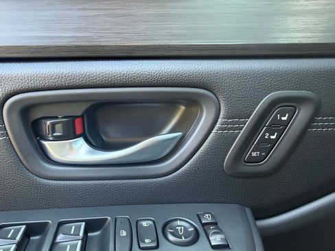 New 2026 Honda Pilot Touring image 19