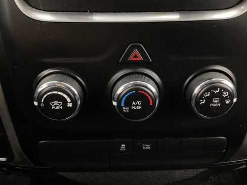 Used 2019 RAM 1500 Tradesman w/ Power & Remote Entry Group image 25