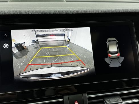 Used 2022 Kia Niro EX Premium image 21