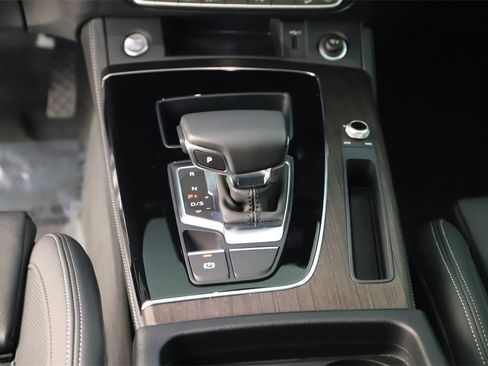 Used 2023 Audi Q5 2.0T Premium Plus w/ Premium Plus Package image 21