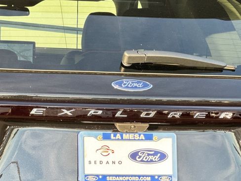 New 2026 Ford Explorer Active w/ Active Comfort Package RWD image 27