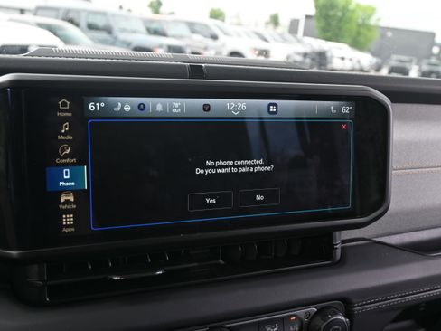 Used 2025 Jeep Wrangler Unlimited Sahara AWD/4WD image 24