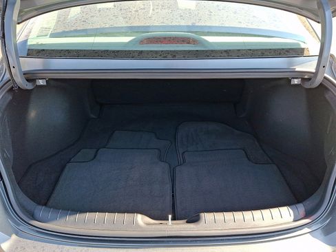 Certified 2025 Hyundai Elantra Sport image 29