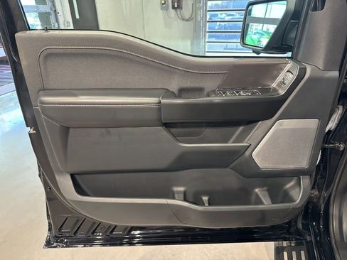 Used 2021 Ford F150 Raptor w/ Equipment Group 801A High AWD/4WD image 17