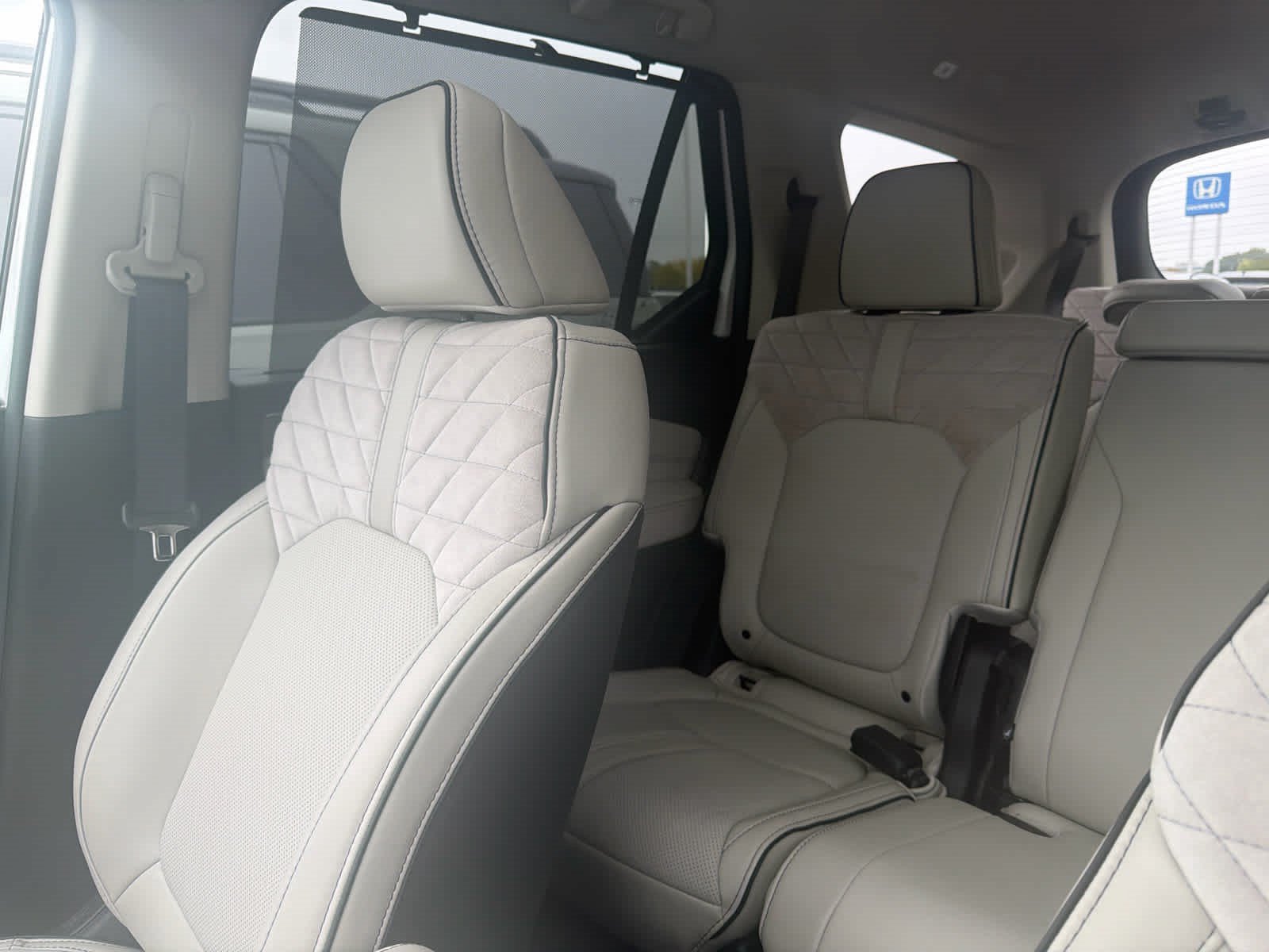 Certified 2026 Honda Pilot Elite image 2