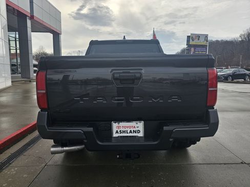 Certified 2025 Toyota Tacoma SR5 image 6