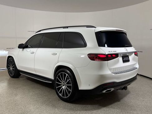 Used 2024 Mercedes-Benz GLS 450 4MATIC image 3
