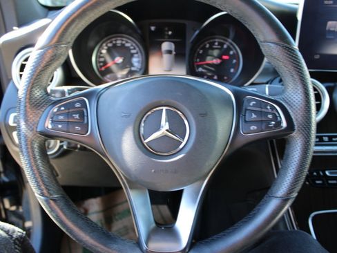 Used 2019 Mercedes-Benz GLC 300 GLC 300 image 13