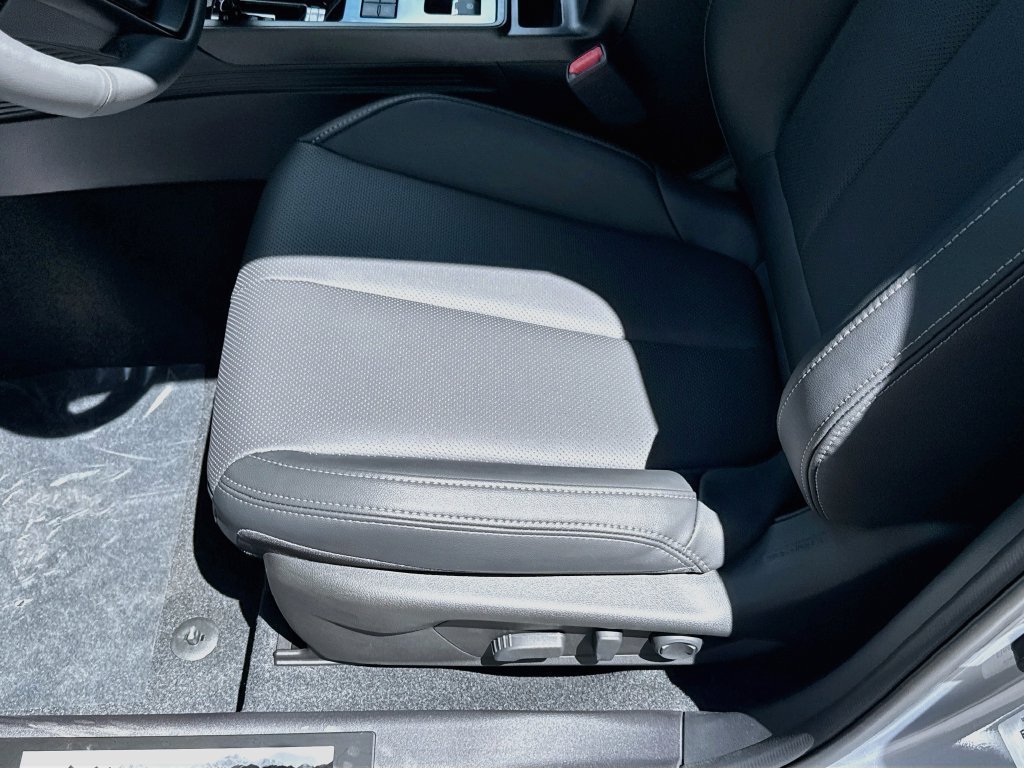 New 2026 Subaru Outback Limited AWD/4WD image 26