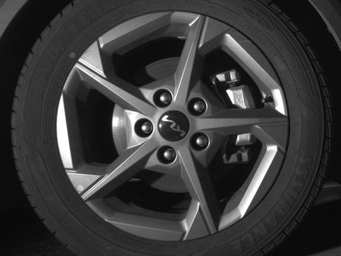 Used 2025 Kia K4 LXS image 13