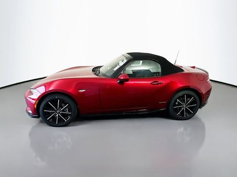 New 2026 MAZDA MX-5 Miata Grand Touring w/ Appearance Package image 4