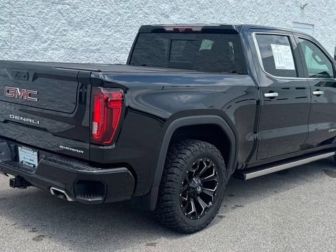 Used 2024 GMC Sierra 1500 Denali AWD/4WD image 3