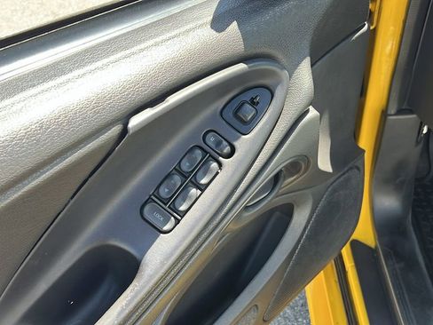 Used 2004 Ford Mustang GT image 12