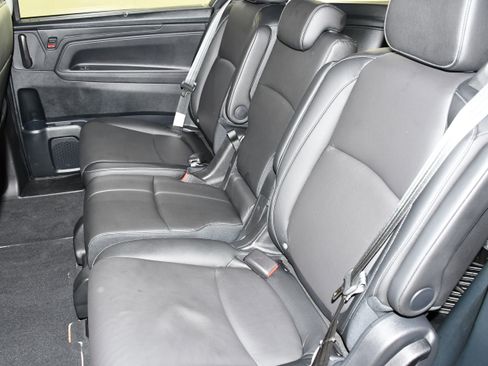 Certified 2024 Honda Odyssey EX-L image 45