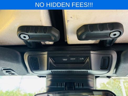 Used 2024 Jeep Wrangler Unlimited Rubicon image 23