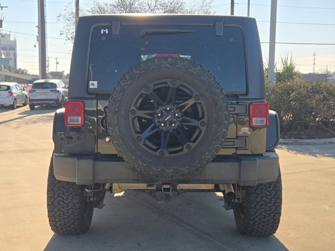 Used 2015 Jeep Wrangler Unlimited Sport w/ Quick Order Package 24S image 4