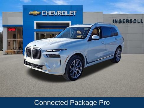 Used 2024 BMW X7 xDrive40i image 3