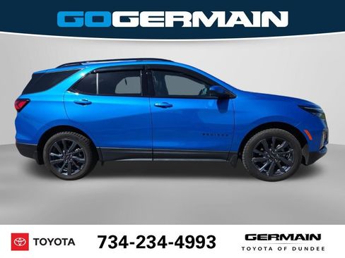Used 2024 Chevrolet Equinox RS w/ LPO, Floor Liner Package AWD/4WD image 7